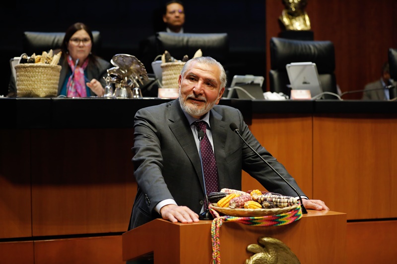 Adán Augusto bajo fuego: vínculos incómodos y un partido en crisis