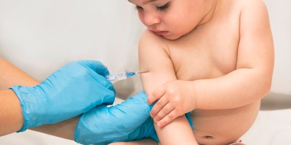 Una sola inyección al nacer podría proteger a los bebés contra el VIH durante años