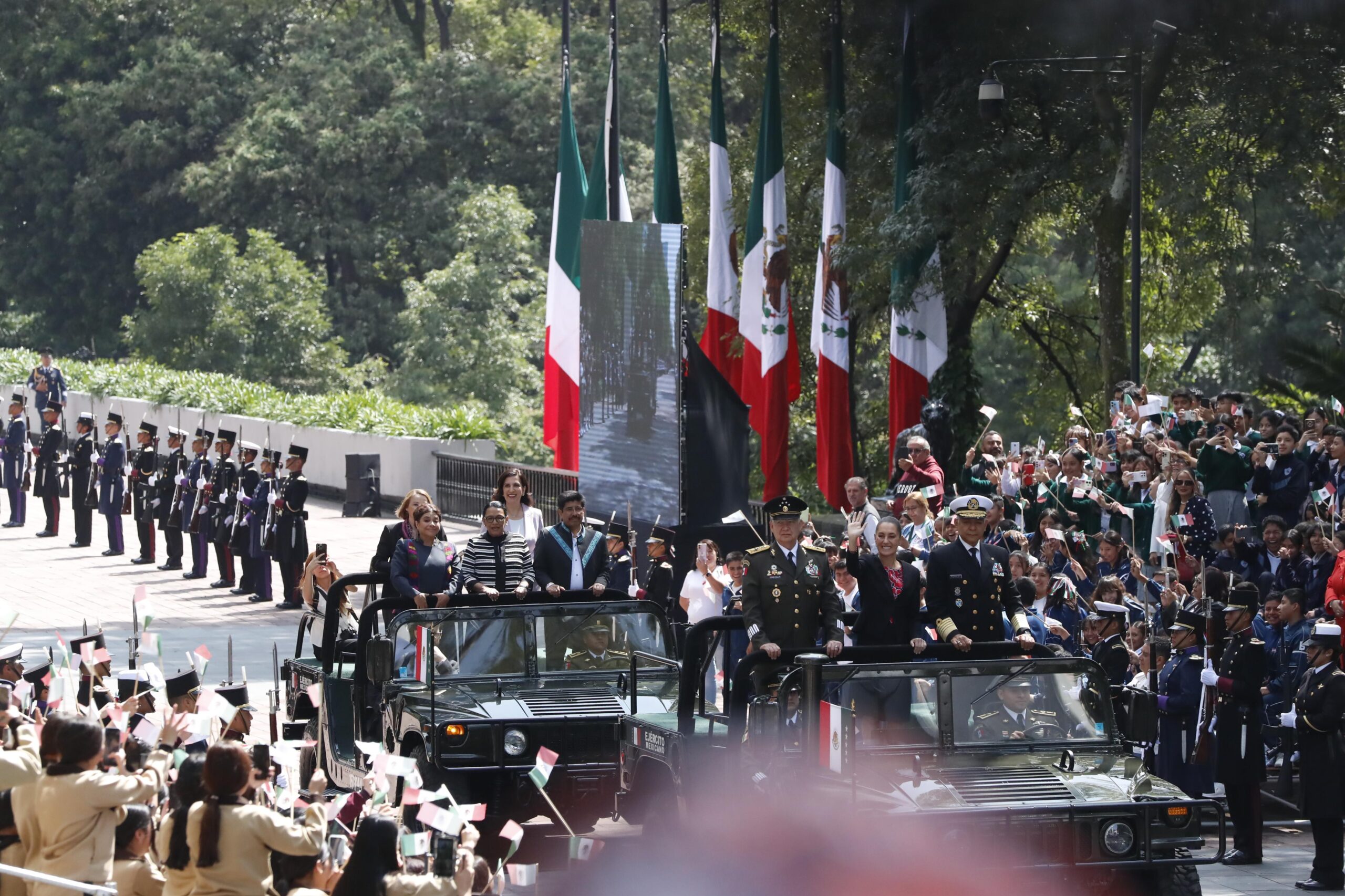 Pluralidad en San Lázaro: Kenia López subraya que México une