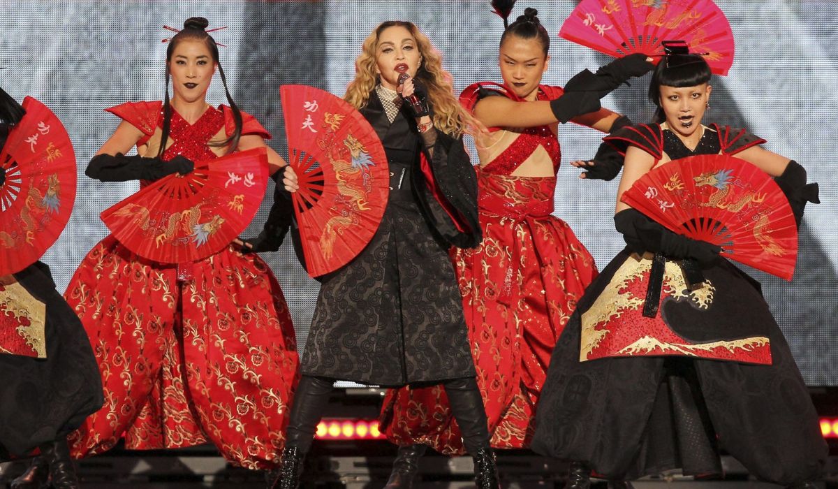 Madonna vuelve a sus raíces: anuncia disco para 2026 junto a Warner