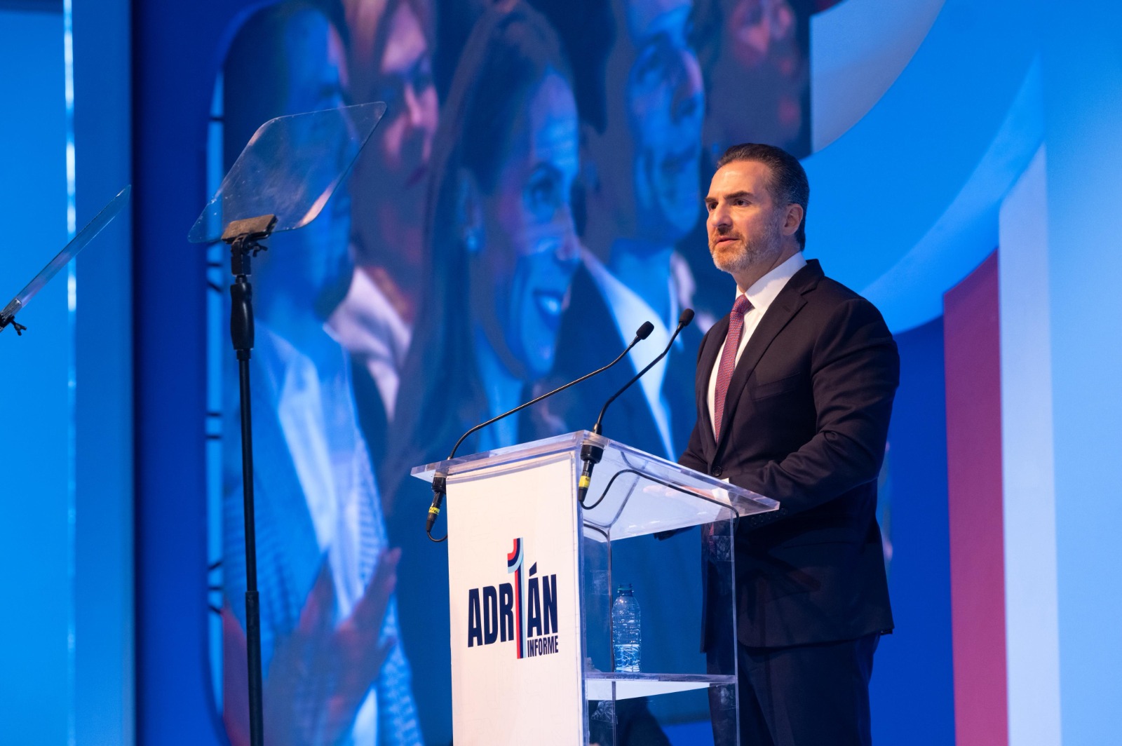 Adrián de la Garza destaca seguridad y programas sociales en su Primer Informe