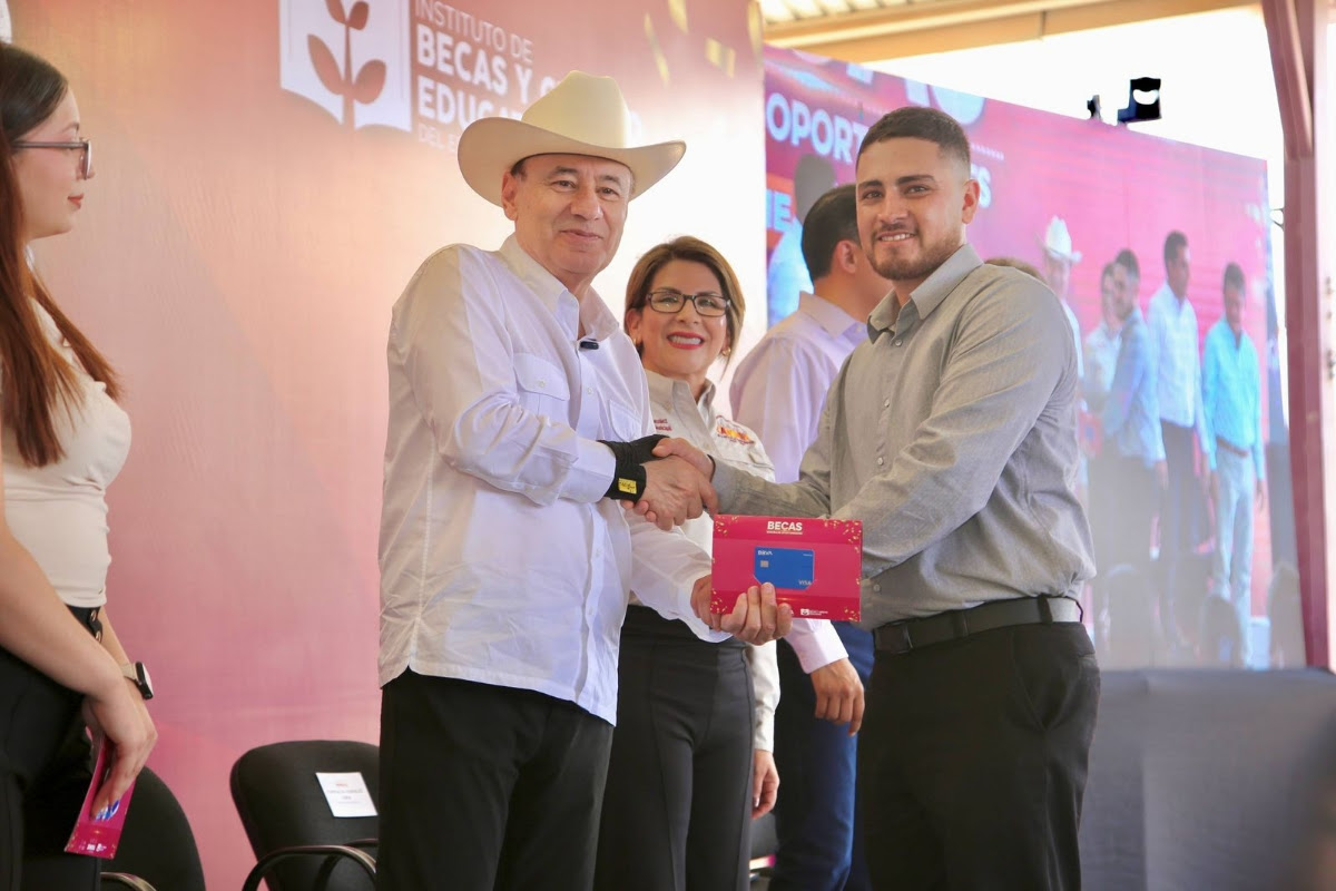 Durazo eleva a nivel histórico el presupuesto educativo y anuncia mil millones en becas