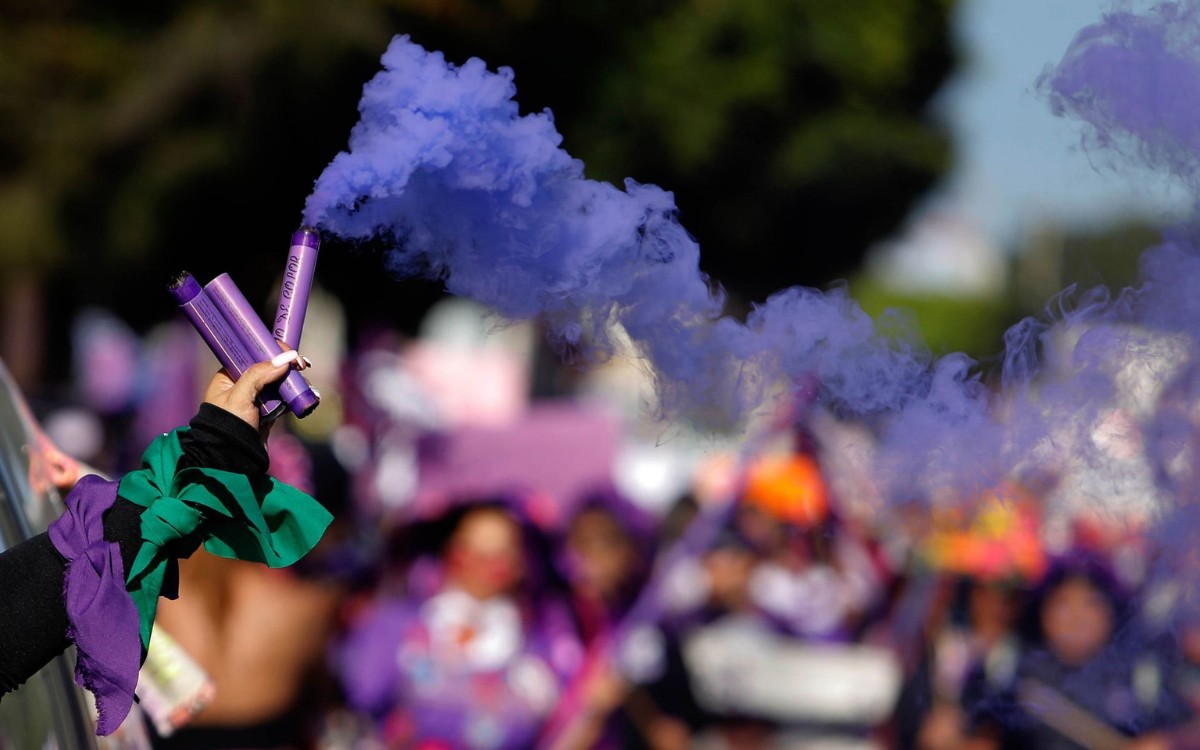 Sororidad en el 8M: de vacío lingüístico a herramienta política