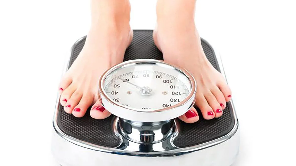 10 señales de que estás perdiendo grasa aunque la báscula no lo muestre